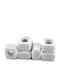 El Yapımı Gri Renkli Murano Kare Cam Boncuk