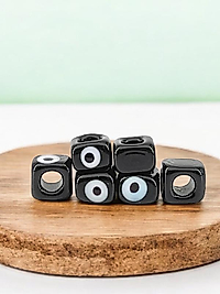 El Yapımı Siyah Renkli Murano Gözlü Kare Boncuk